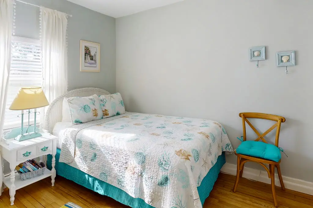 Vintage Venice Duplex - A
