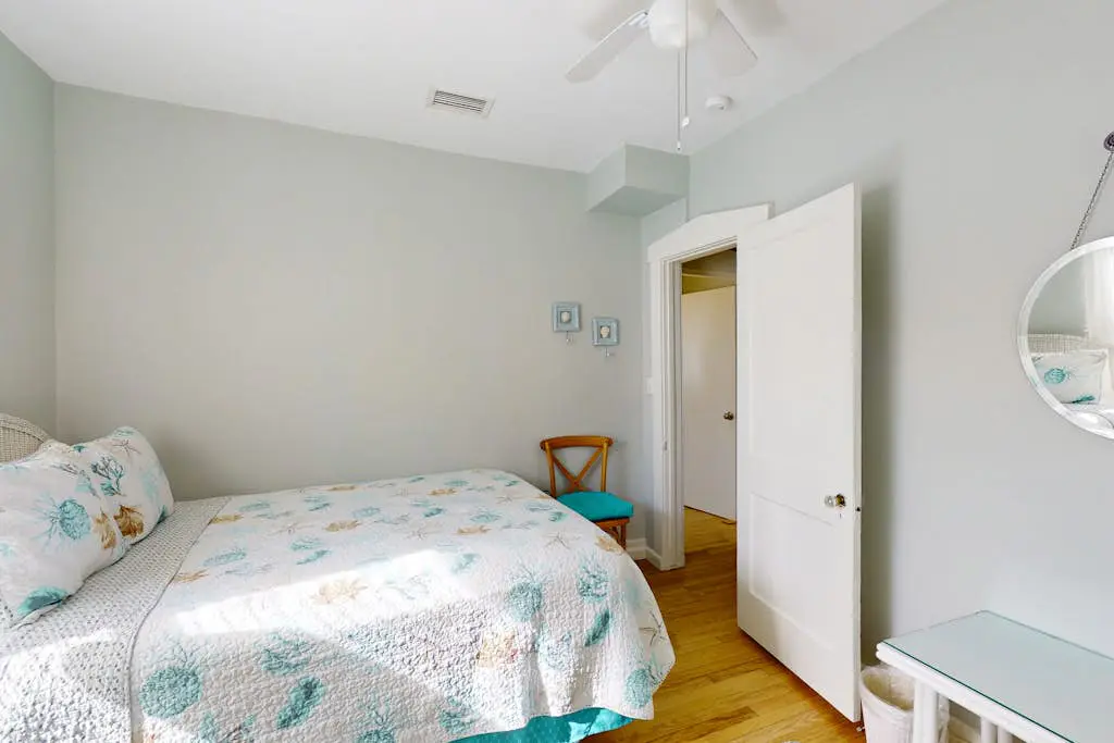 Vintage Venice Duplex - A