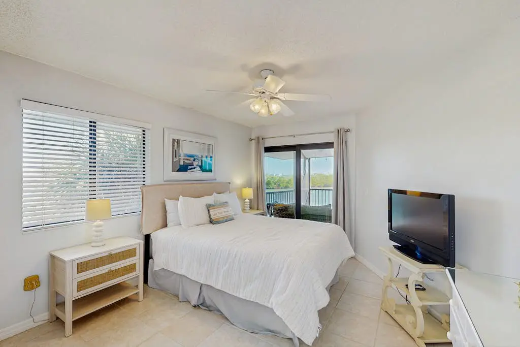 SUNBURST 243
