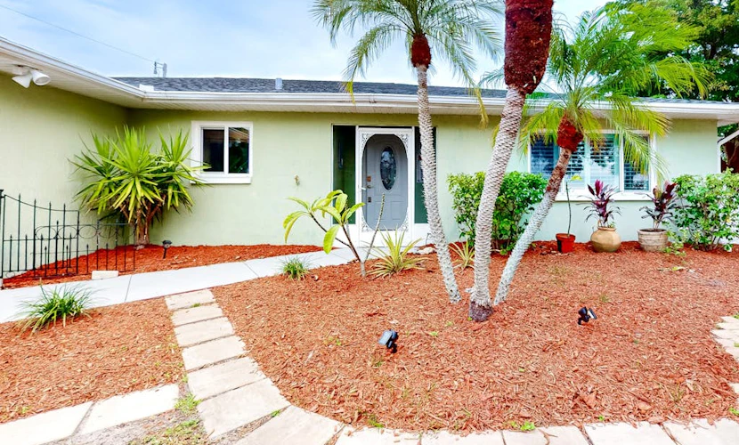 Spacious property with separate living quarters, pool, & lanai - dog-friendly