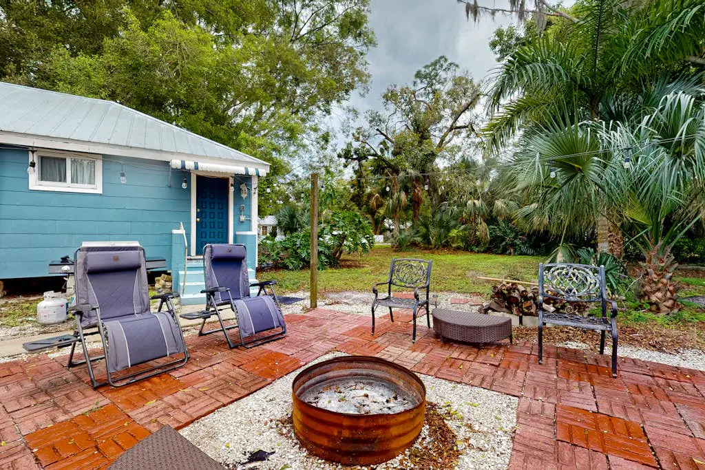 Riverside Cottages