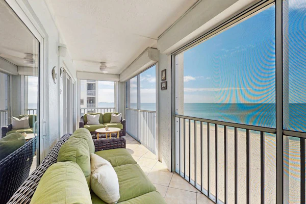 Luxury beachfront condo w/amazing Gulf views, wifi, and Bonita Beach access