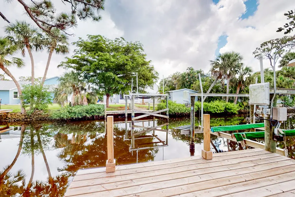 Bonita's Riverfront Retreat