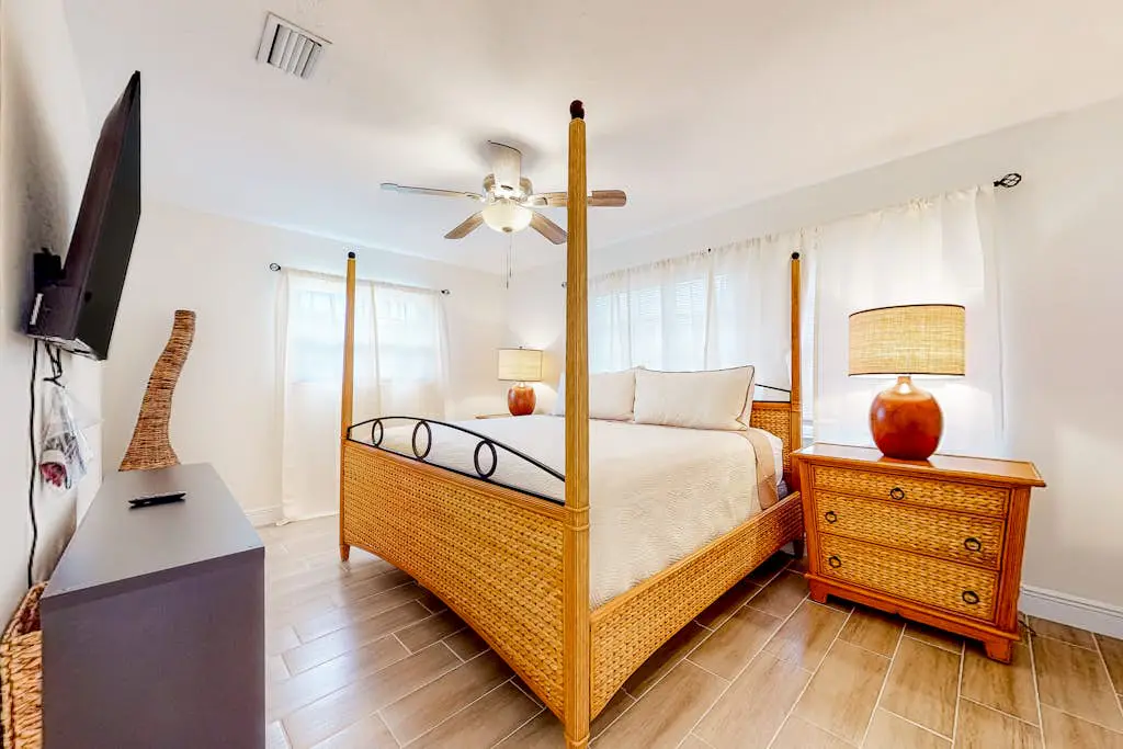 Bonita's Riverfront Retreat