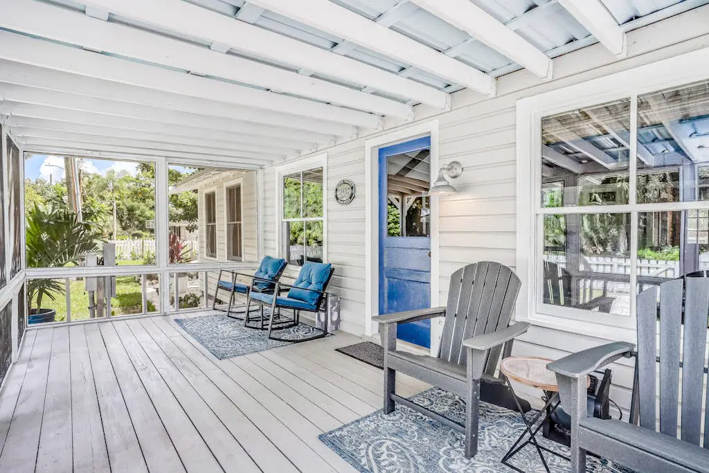The Tucker House - Historical Bonita Cottage