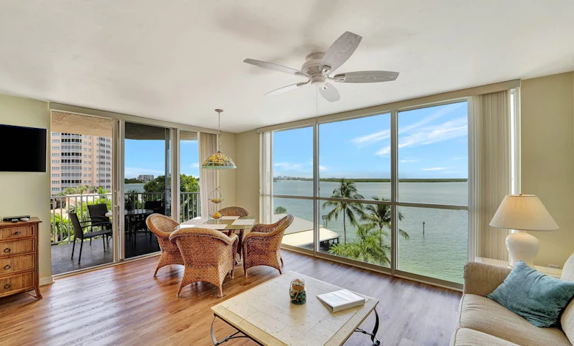 Oceanfront condo with pool, hot tub, beach access, & washer/dryer