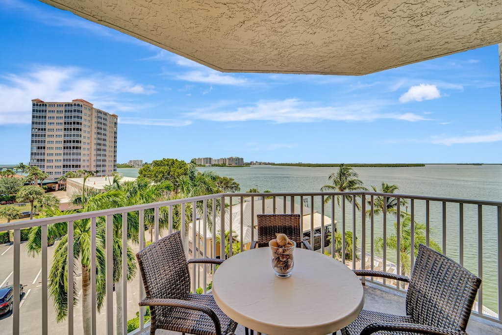 Oceanfront condo with pool, hot tub, beach access, & washer/dryer