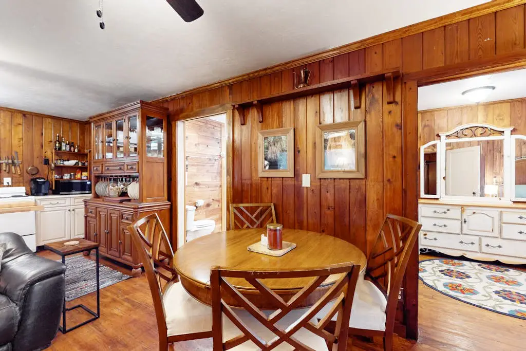 Banyan House