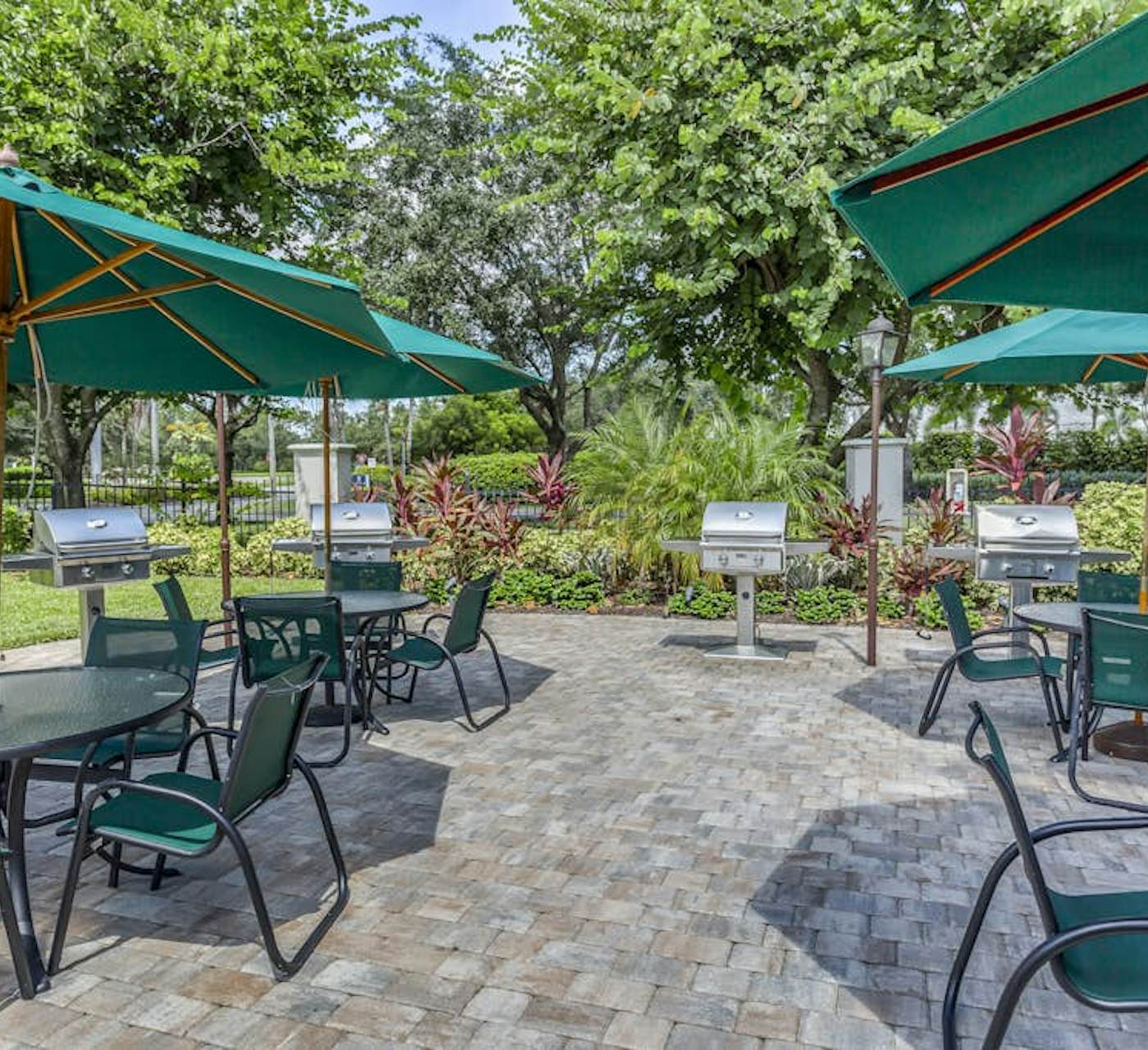 Greenlinks Paradise | 3 Bed Naples, FL Condo
