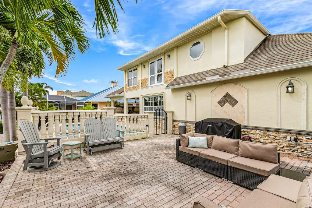 Caloosahatchee Getaway