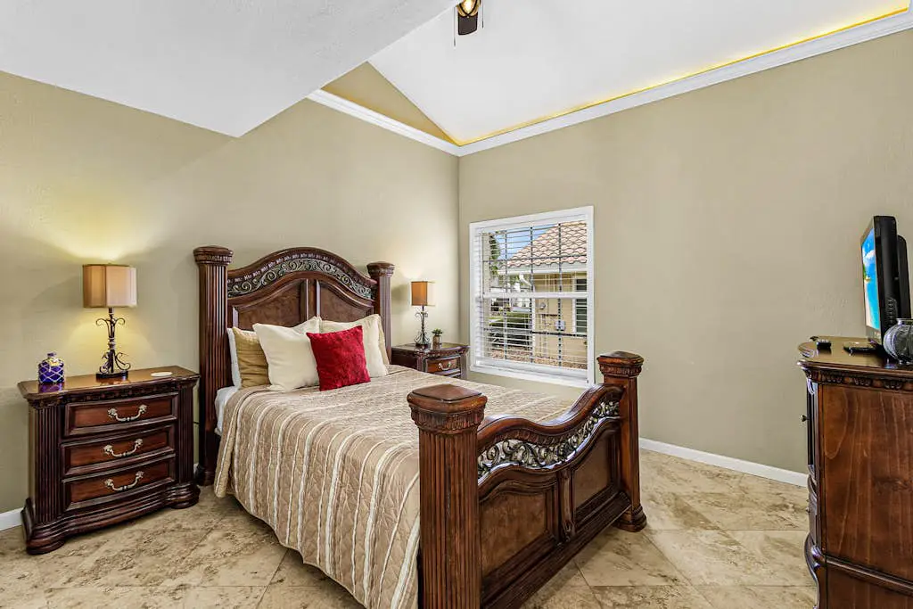 Caloosahatchee Getaway