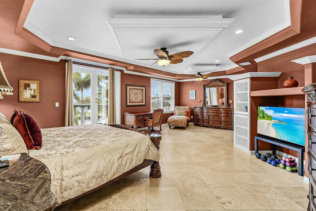 Caloosahatchee Getaway