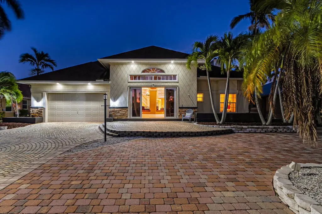 Caloosahatchee Getaway