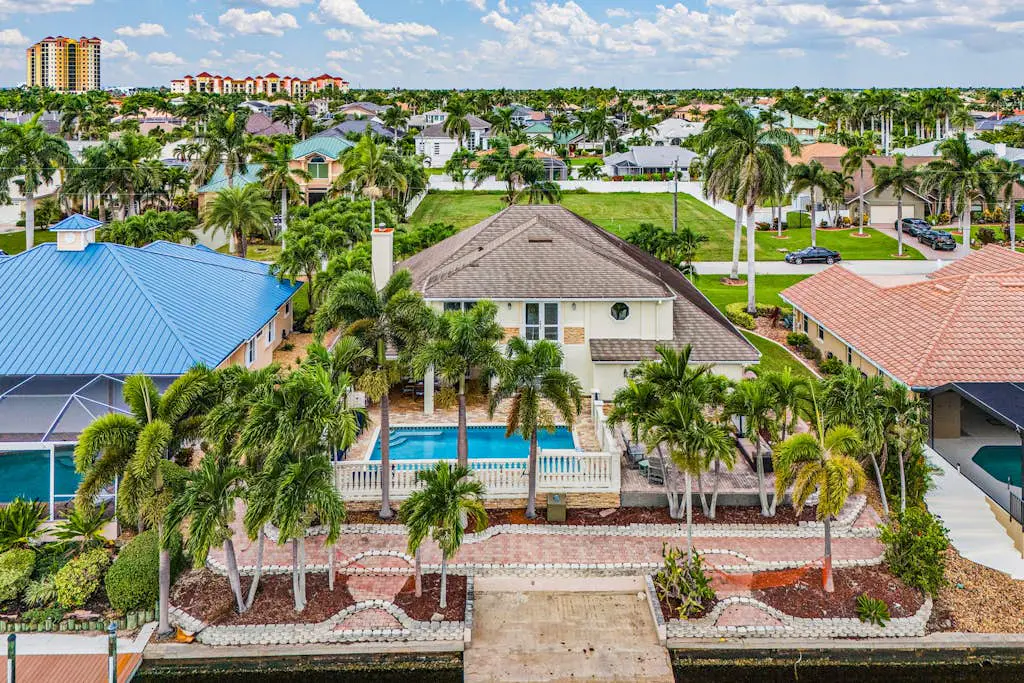 Caloosahatchee Getaway