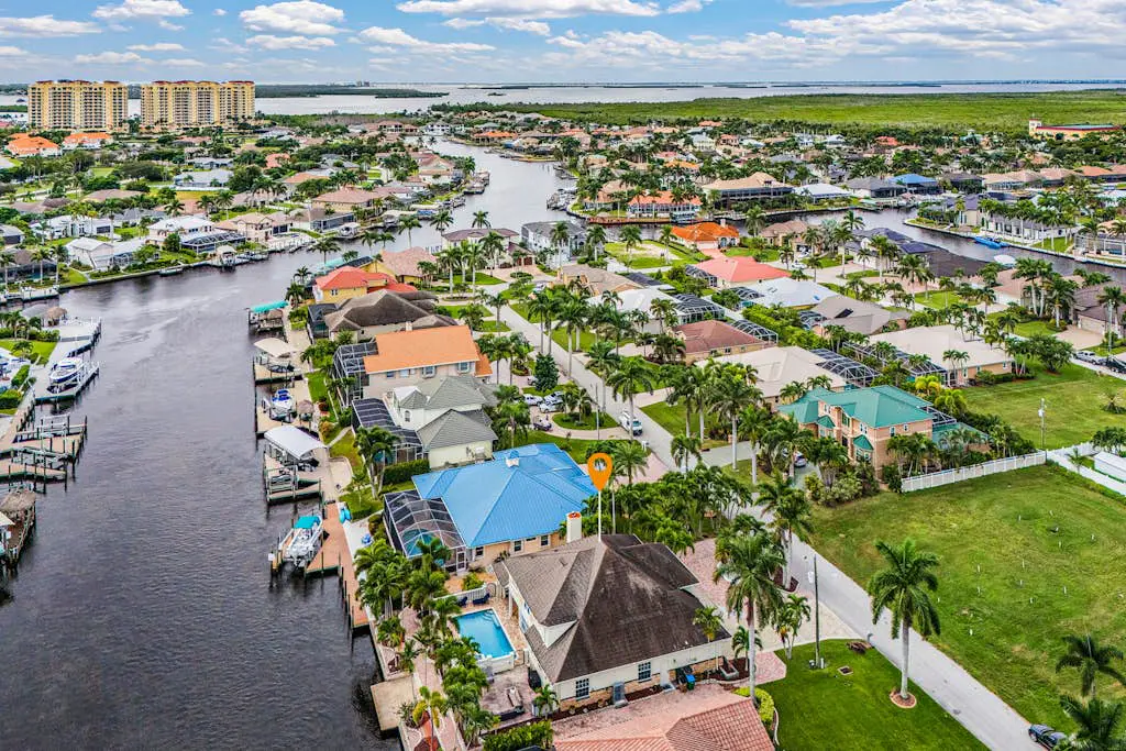Caloosahatchee Getaway