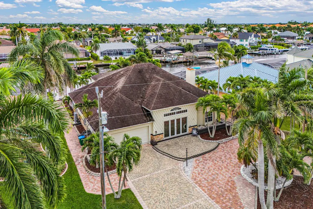 Caloosahatchee Getaway