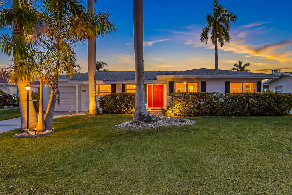 City of Palms Paradise