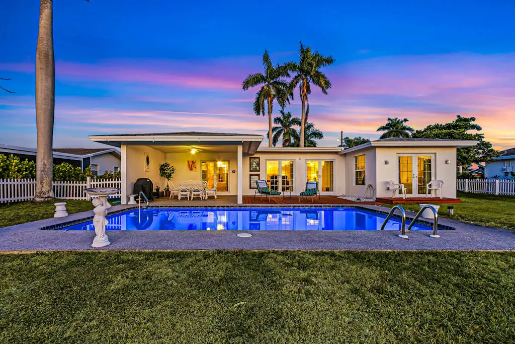 City of Palms Paradise