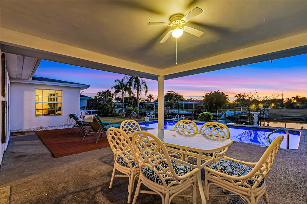 City of Palms Paradise