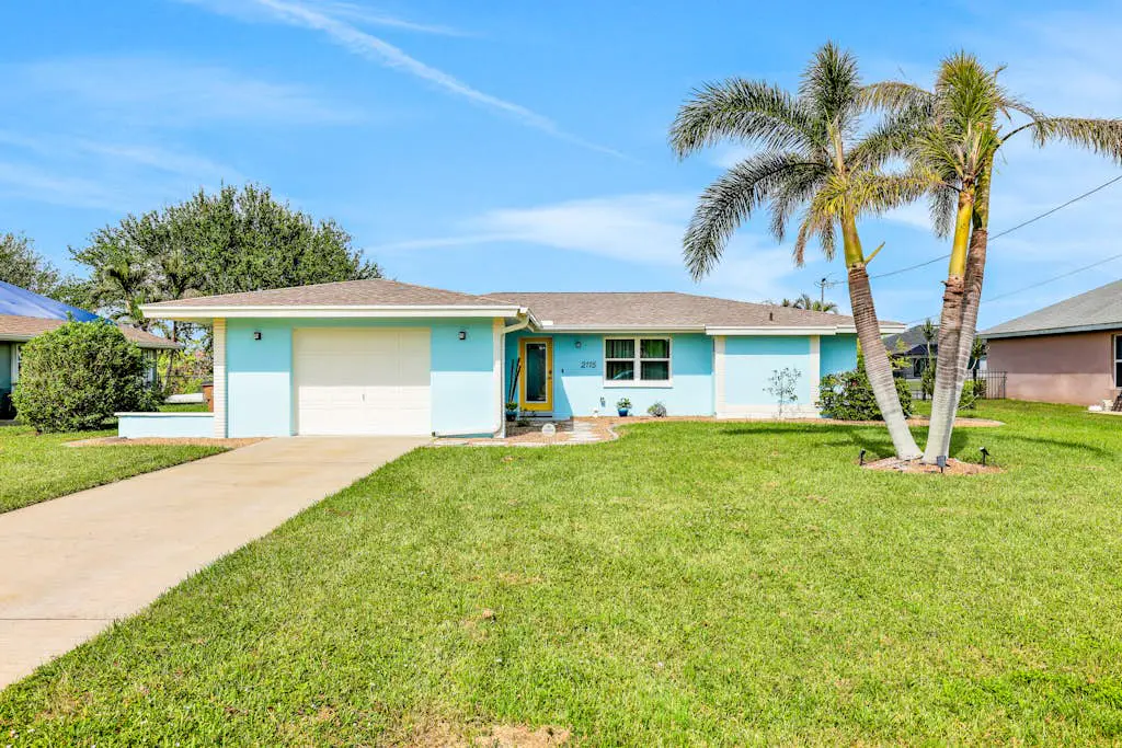 Three Palms Retreat