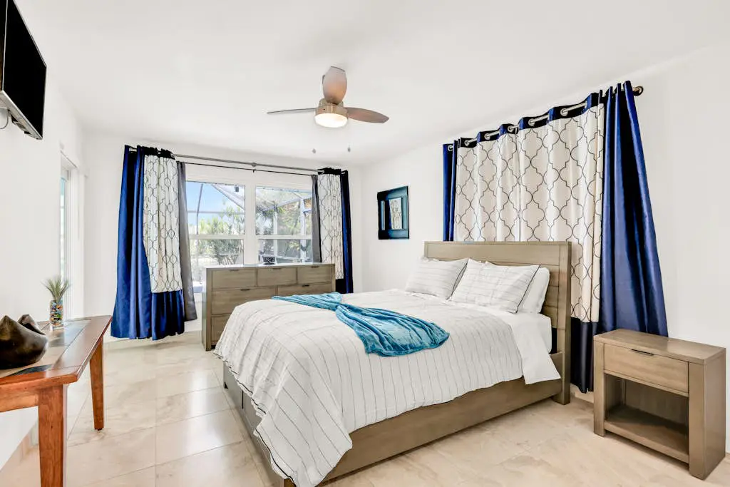 Three Palms Retreat