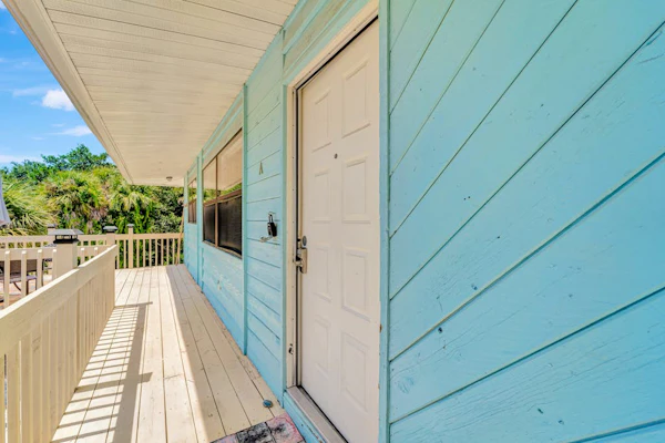 Coastal Quadruplex with private beach access & deck - dog-friendly