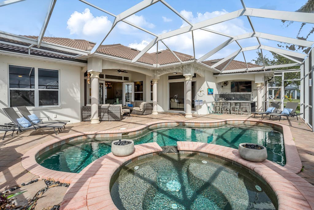 Waterfront Paradise with Pool, Spa, Kayaks, Bikes, Game Room & more