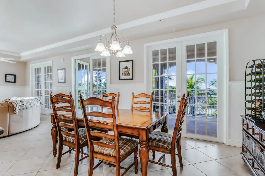 Whitecap Condo Beach View Splendor