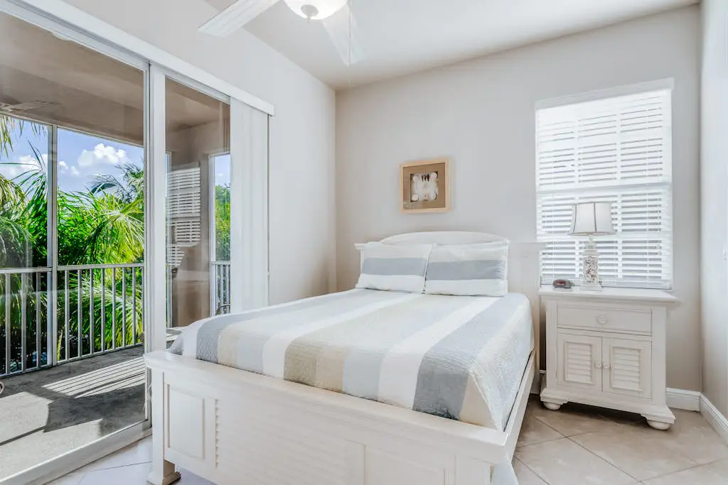 Whitecap Condo Beach View Splendor