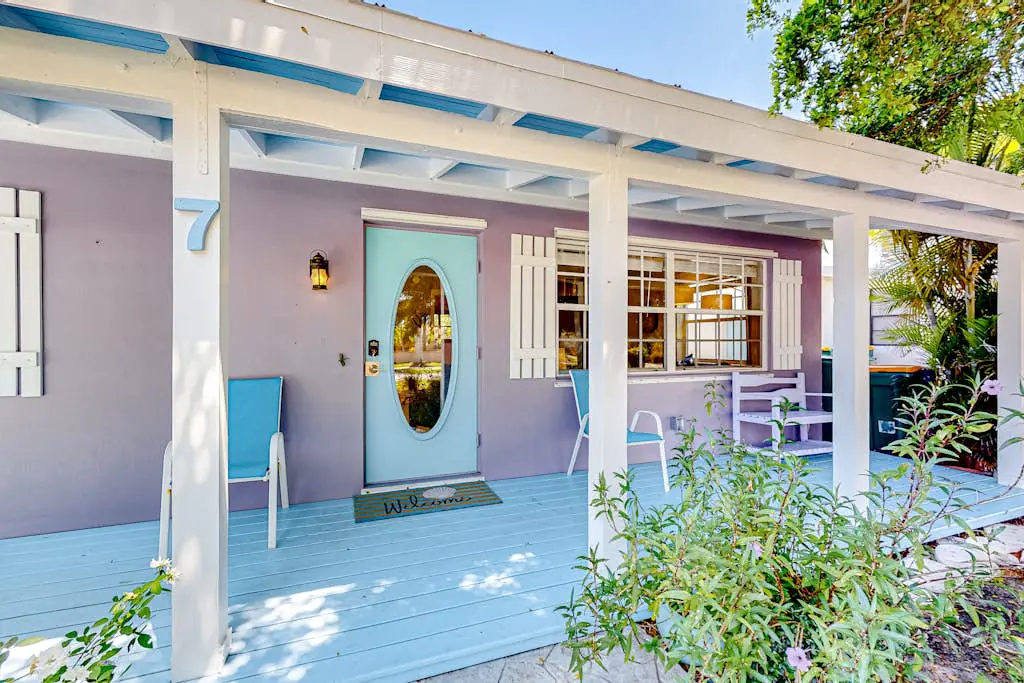 Purple Pelican Cottage