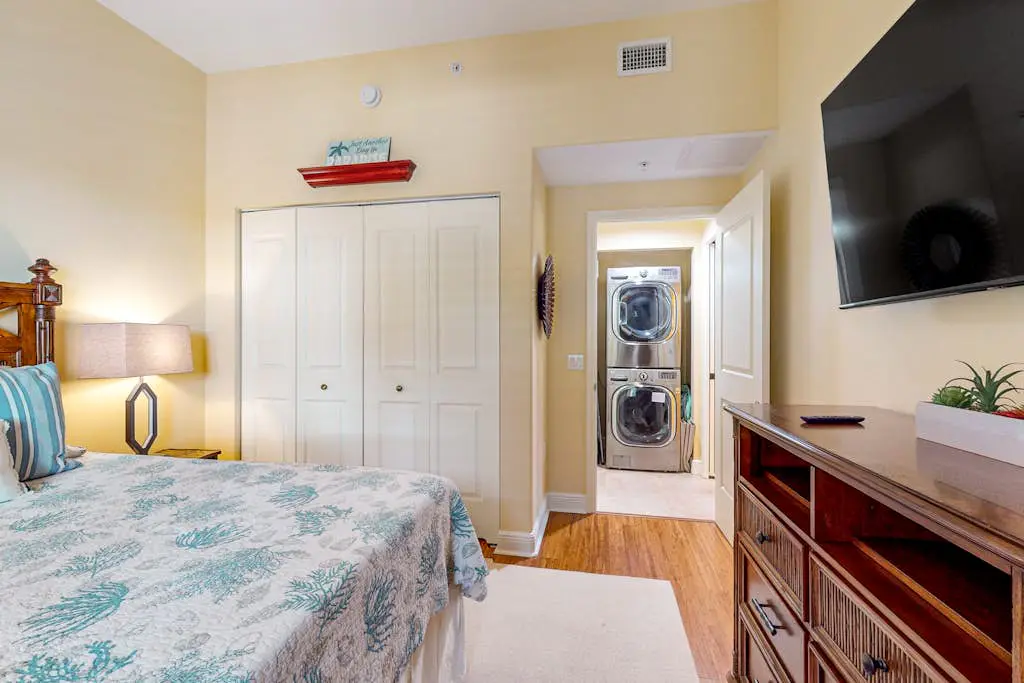 The Cottages at Naples Bay Resort