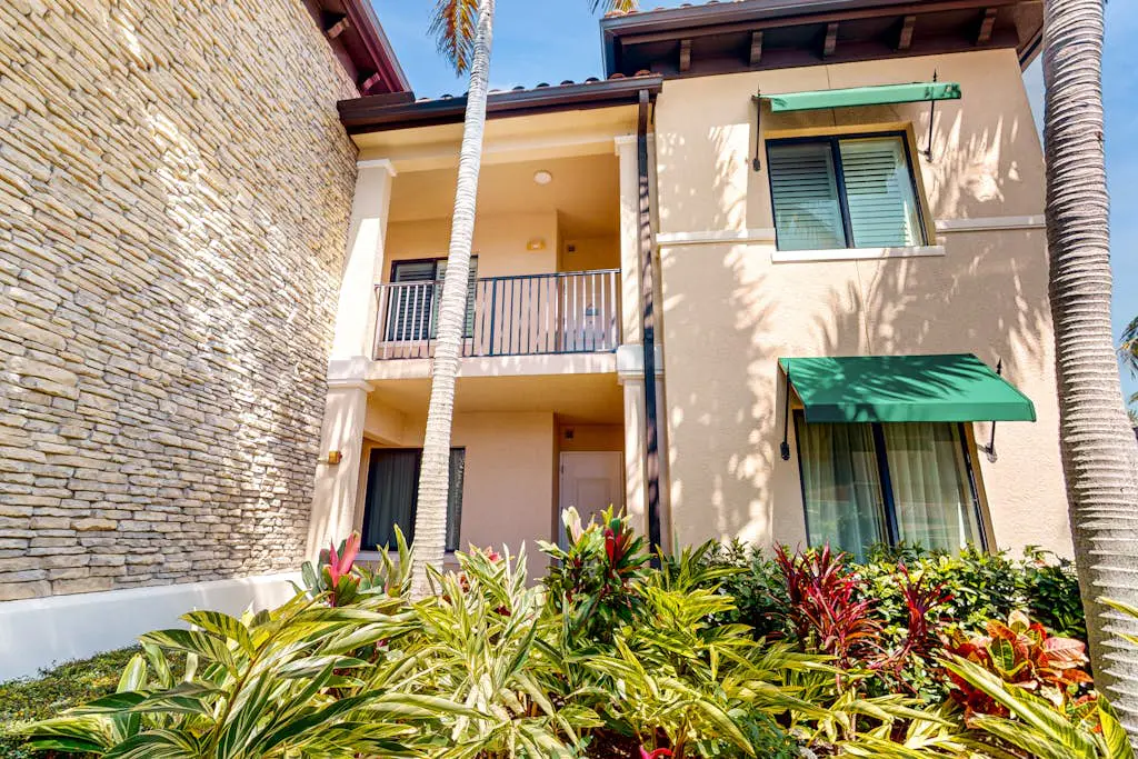 The Cottages at Naples Bay Resort