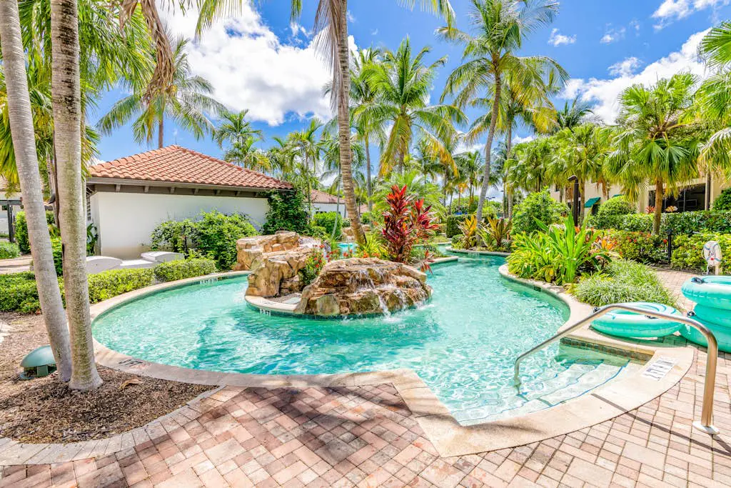 The Cottages at Naples Bay Resort