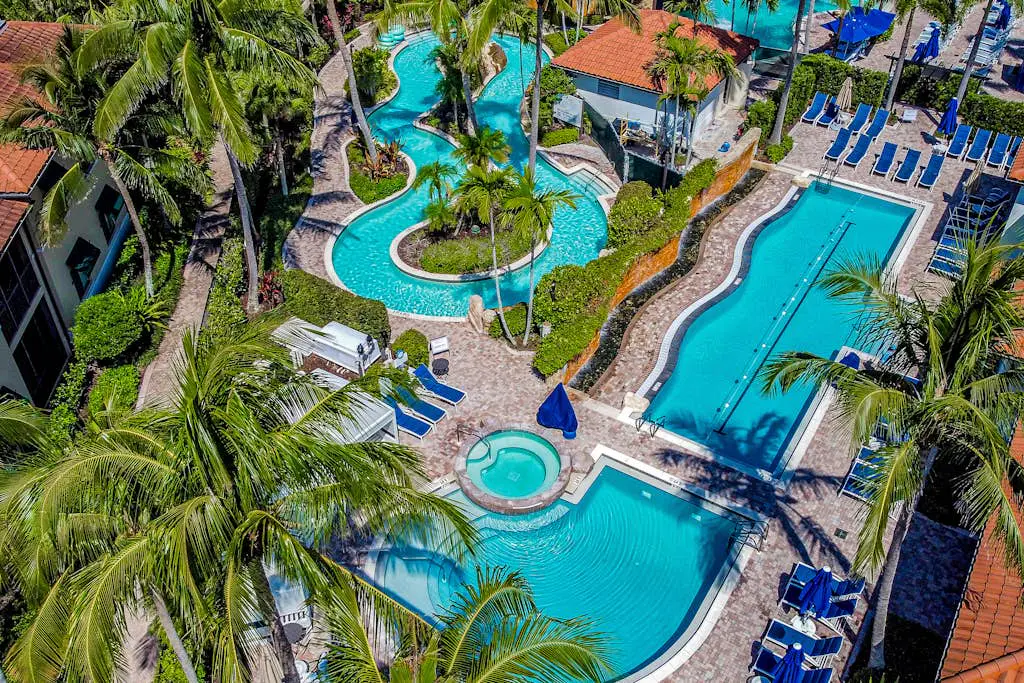 The Cottages at Naples Bay Resort