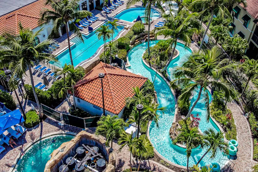 The Cottages at Naples Bay Resort