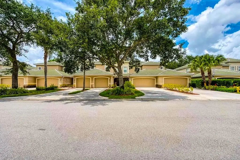 Bundled Cypress Golf Retreat, Unit 203