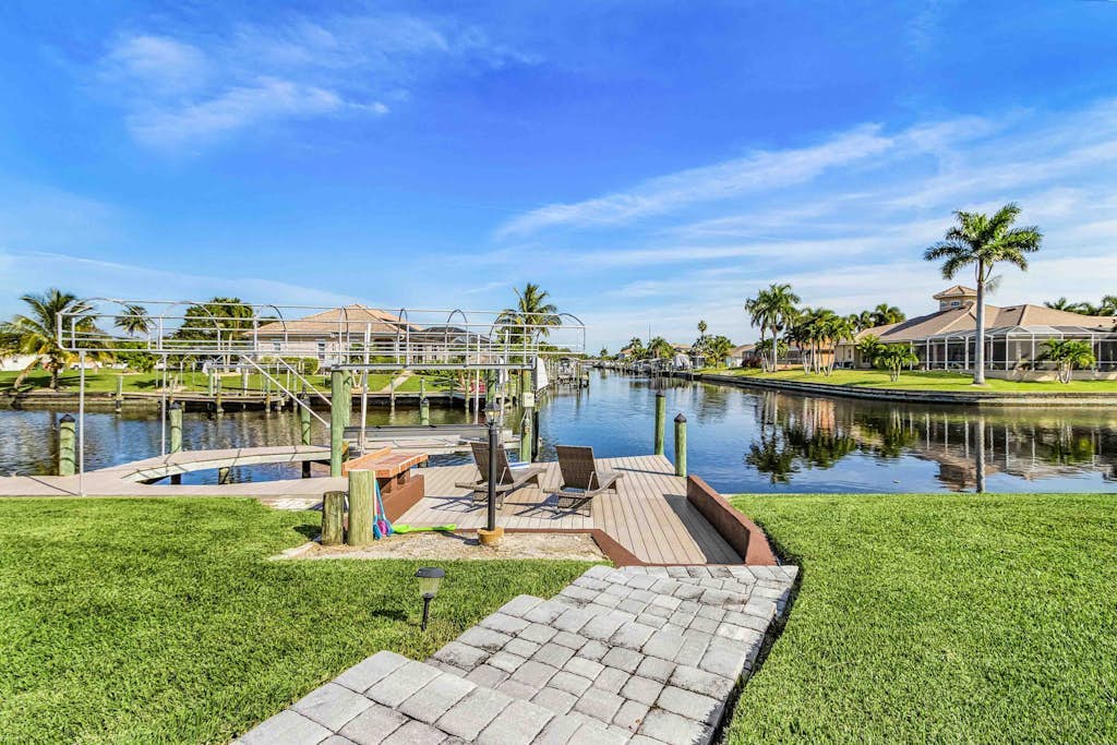 Waterfront retreat with heated pool, dog friendly, & picturesque views