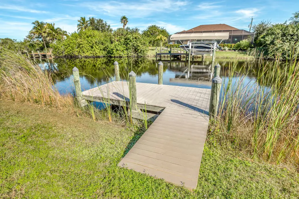 Dockside Paradise