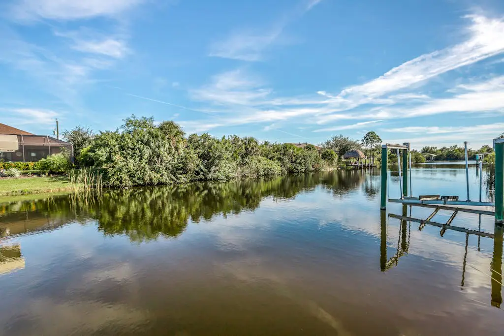 Dockside Paradise