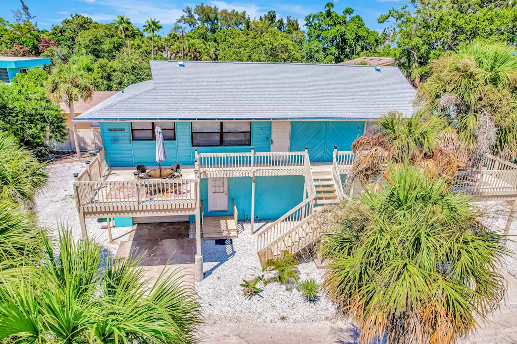 Blissful Beach Retreat B