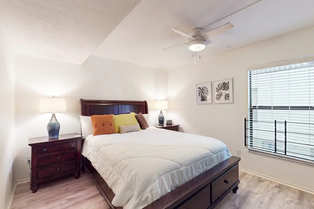 Santa Maria Condo 102