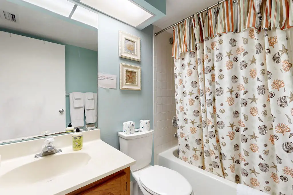 Santa Maria Condo 102
