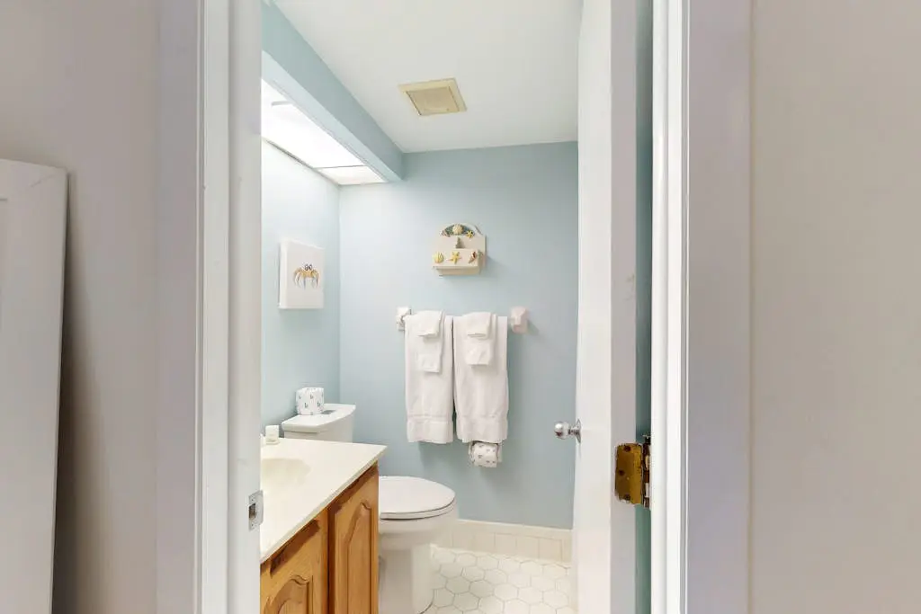 Santa Maria Condo 102