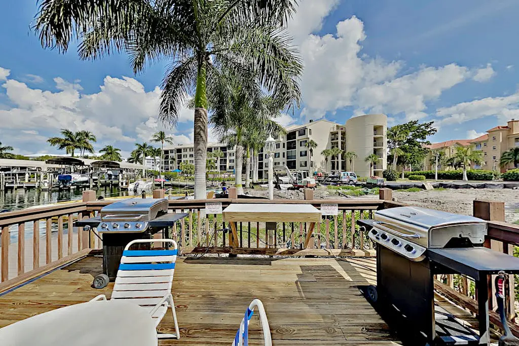 Santa Maria Condo 102