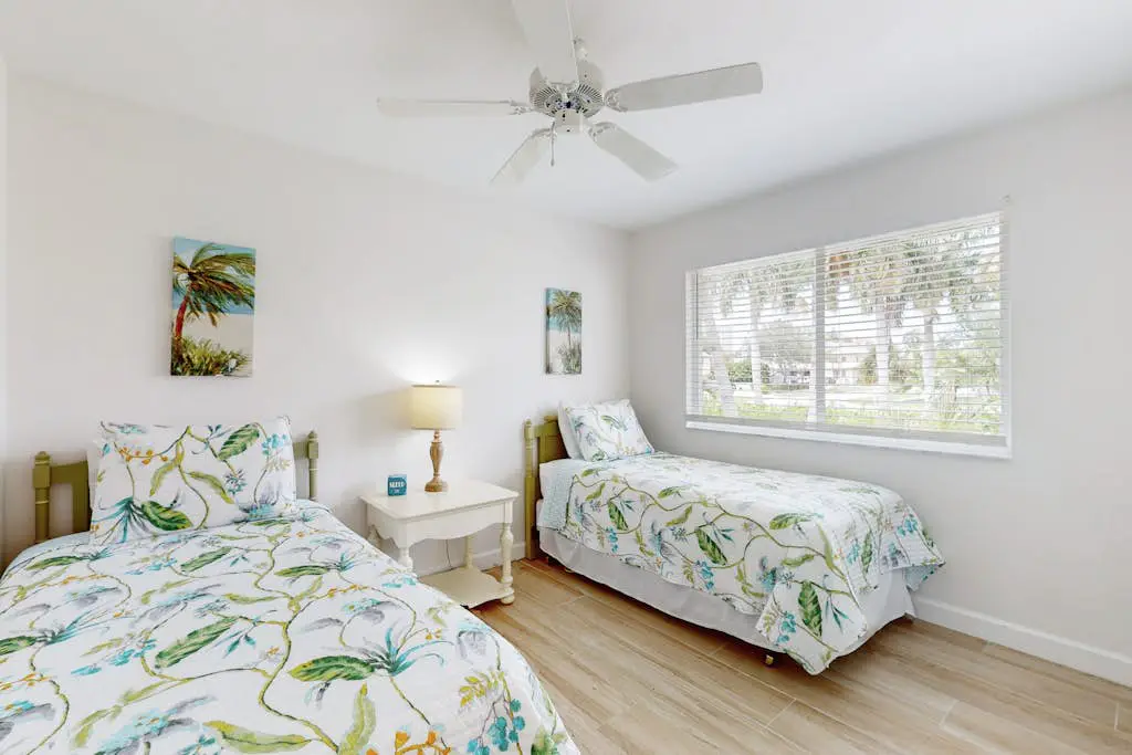 Paradise Palms Retreat