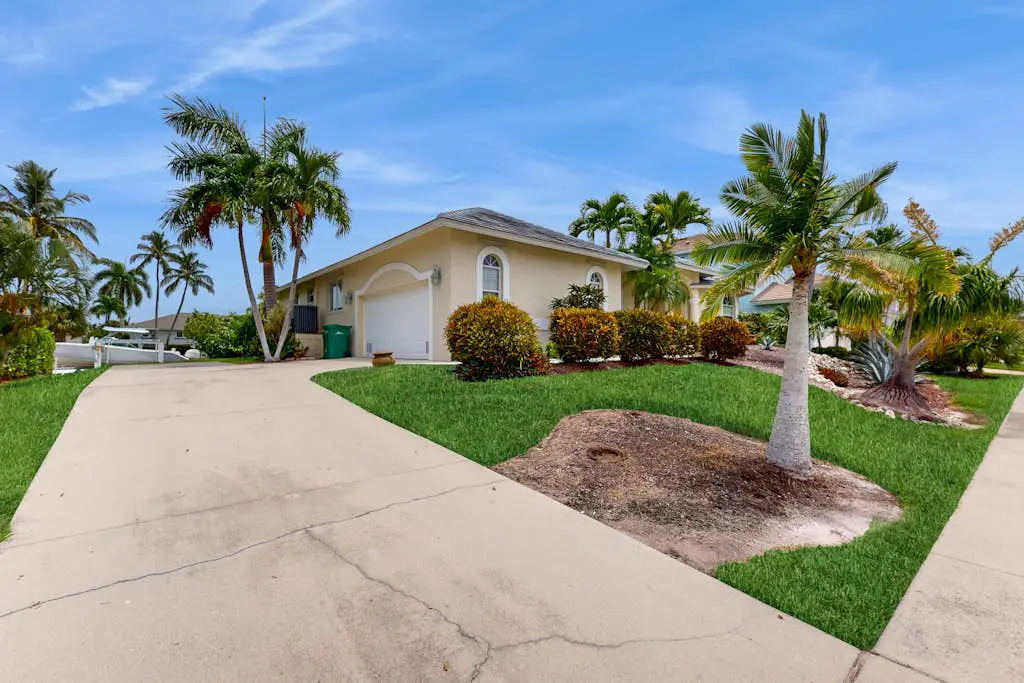 Paradise Palms Retreat