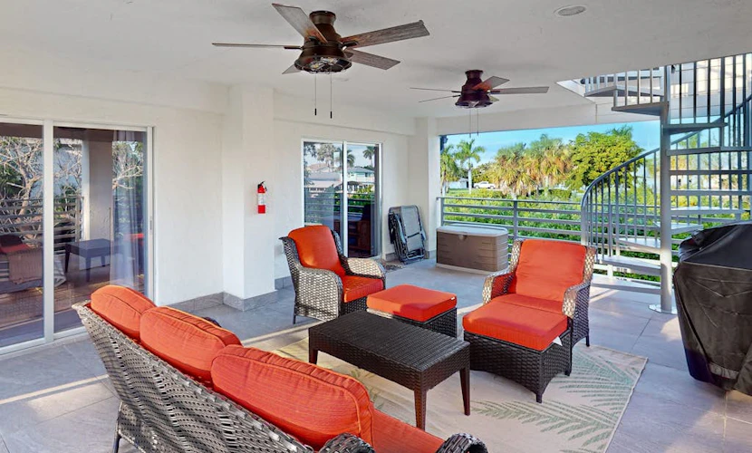 Dog-friendly single-level condo with furnished patio, rooftop, & washer/dryer