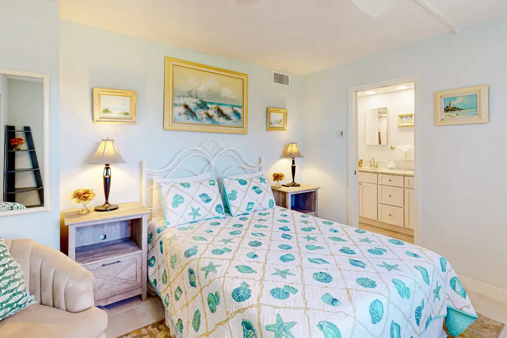 South Seas Bay Dreams