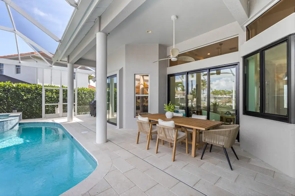 Sweet Waterfront Retreat