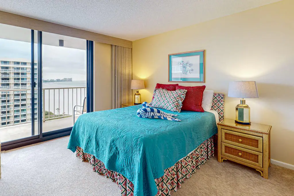 Seaview Court